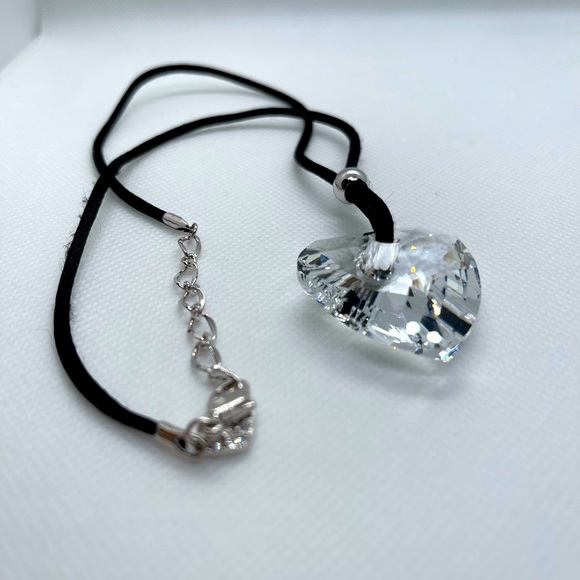 Heart Swarovski Pendant necklace - Picture 6 of 8